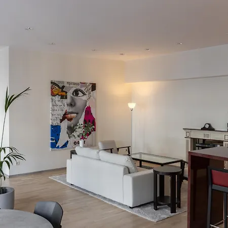 G22 Apartment